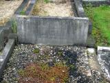 image of grave number 677819